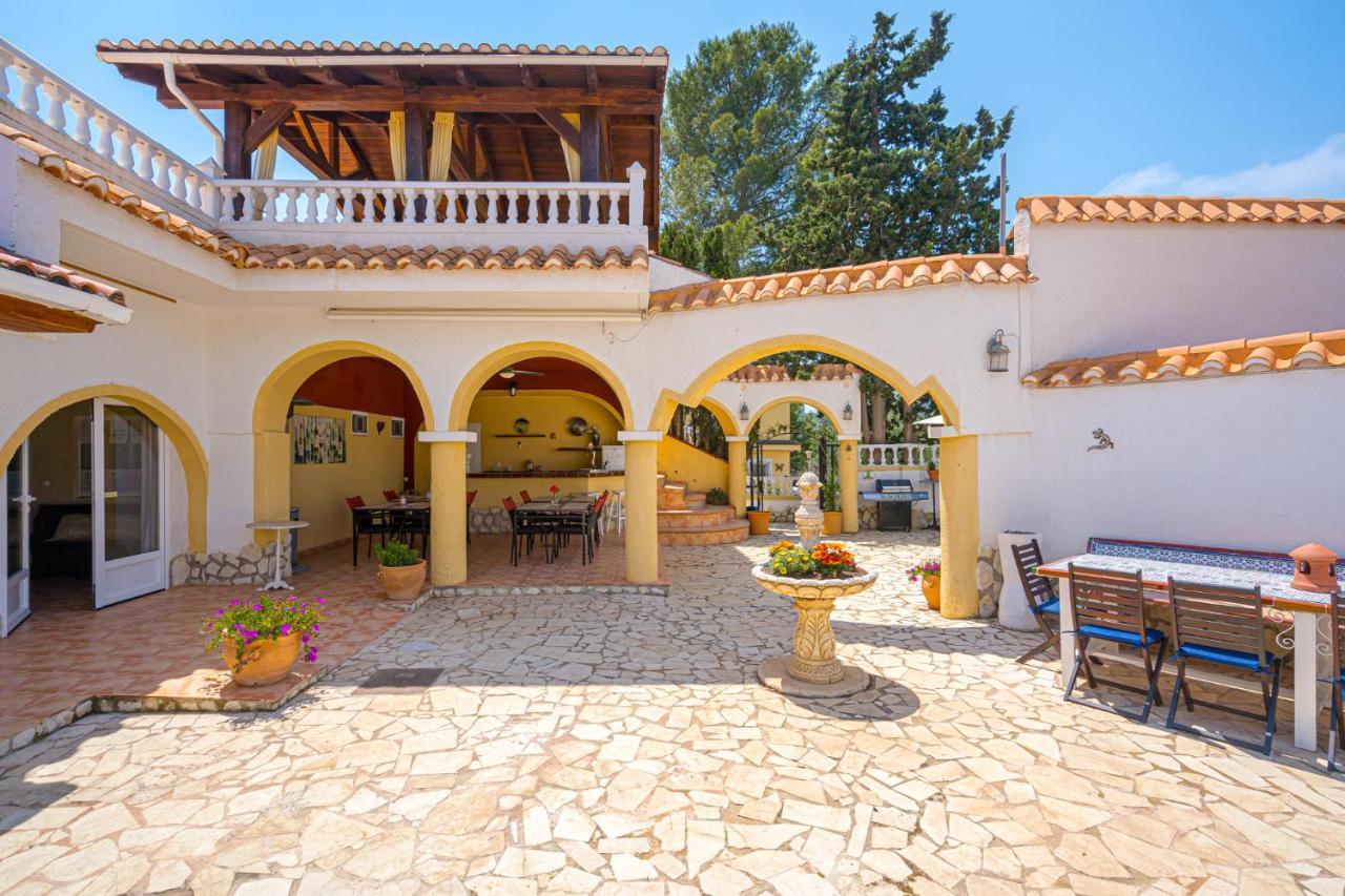 Finca Bilou Aigues Exteriér fotografie